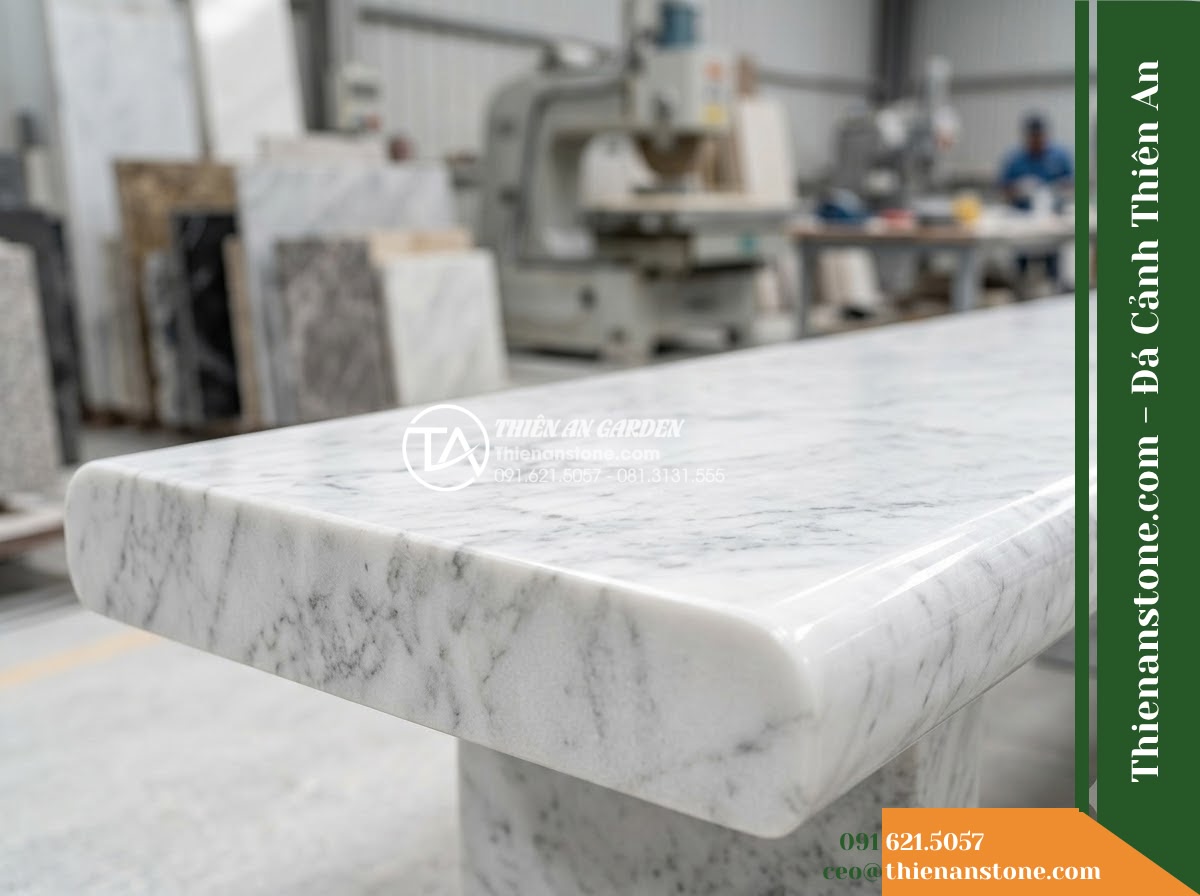 Ghế Đá Sân Trường Kết Nối – Kích thước 180 x 46 x 45 cm – Kiểu dáng không tựa, mặt dài chân chữ T kép. Chất liệu đá hoa cương