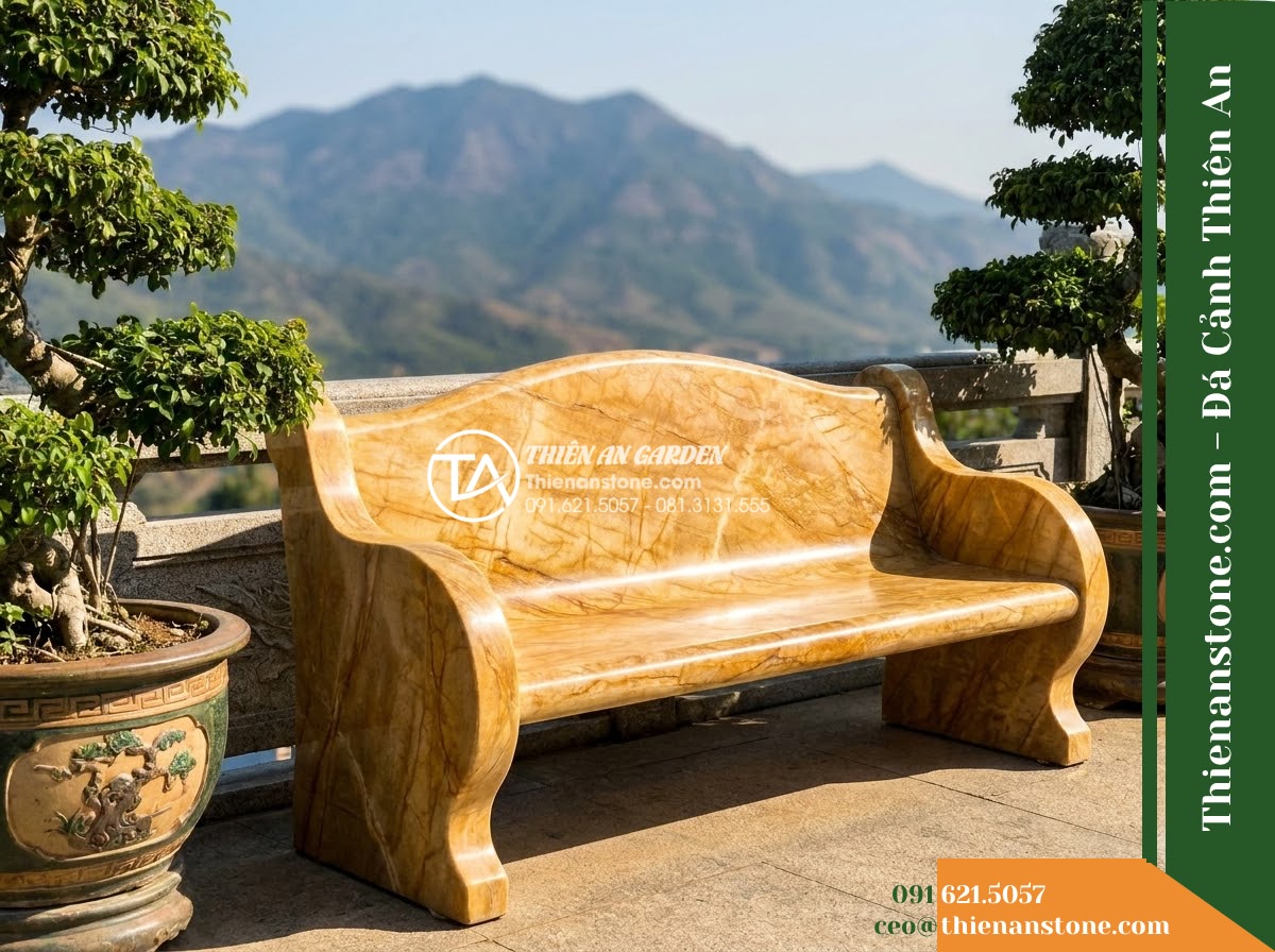 Ghế Đá Sân Trường Măng Non – Kích thước 150 x 45 x 78 cm – Kiểu dáng tựa cong nhẹ, hai đầu bo tròn. Chất liệu đá vàng cẩm thạch