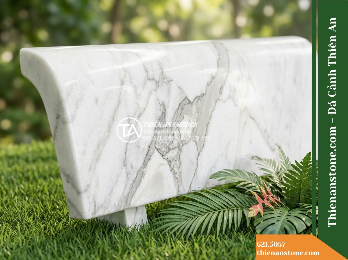 Ghế Đá Sân Trường Nắng Mai – Kích thước 170 x 50 x 82 cm – Kiểu dáng tựa vòm cao, chân chữ A. Chất liệu đá vân mây