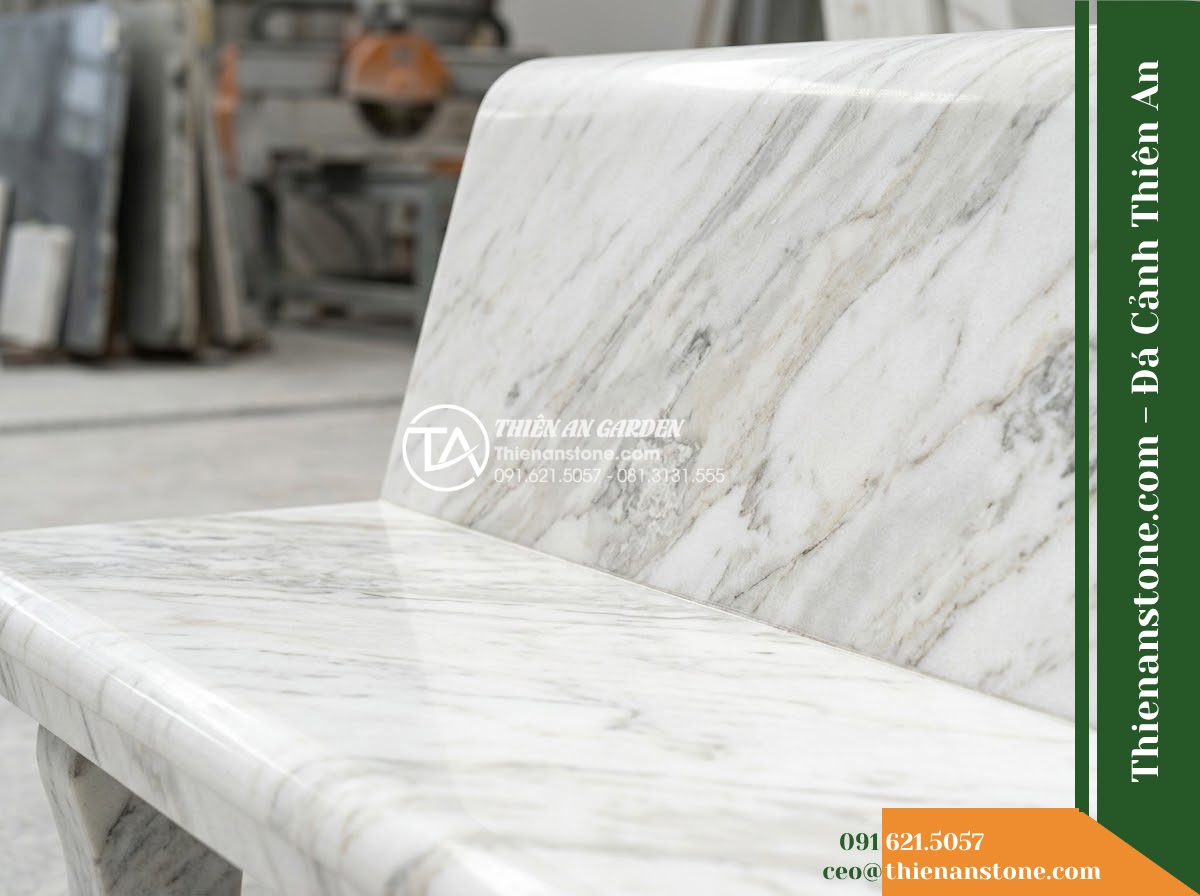 Ghế Đá Sân Trường Ngôi Sao – Kích thước 170 x 48 x 80 cm – Kiểu dáng tựa liền bo cong, mặt ngồi rộng. Chất liệu đá hoa cương